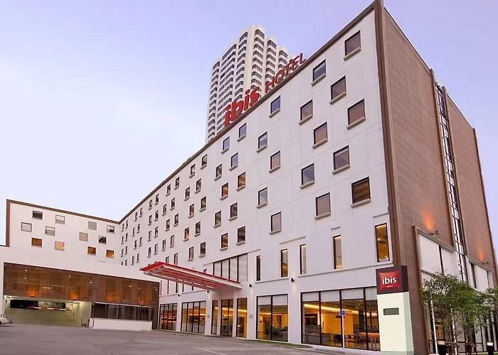Ibis Sukhumvit 4 Hotel 3*